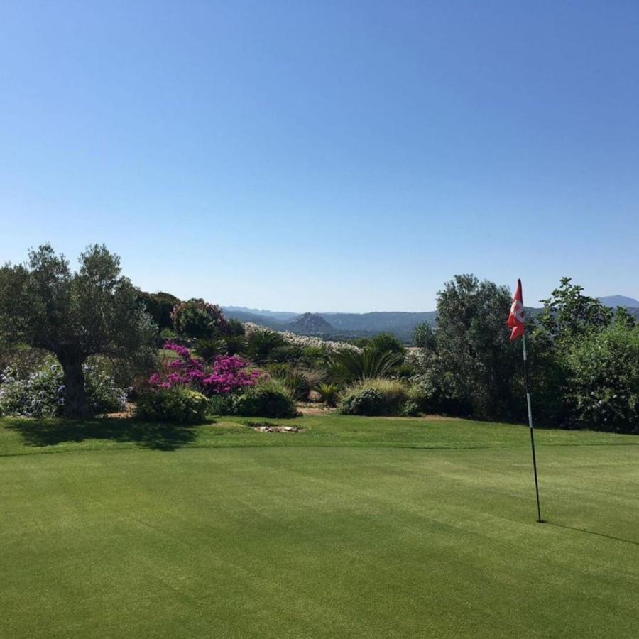 Sacuba Resort & Botanic Golf Club Olbia Ngoại thất bức ảnh